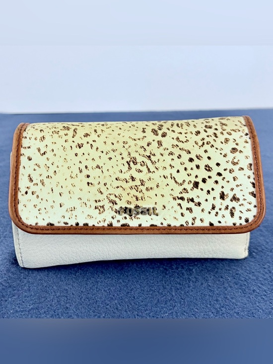 Fossil Handbags - Fossil Memoir Line white and brown cheetah print cowhide leather wallet